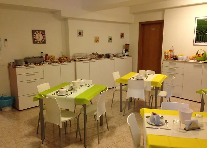 B&B Bonomelli Bed & Breakfast 2*